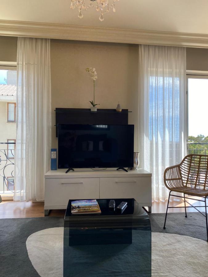 Cape Royale Luxury In Green Point South Africa
