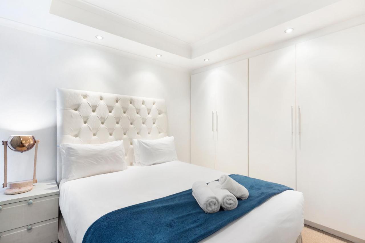 Apartment Ocean View C702 By Hostagents Cape Town