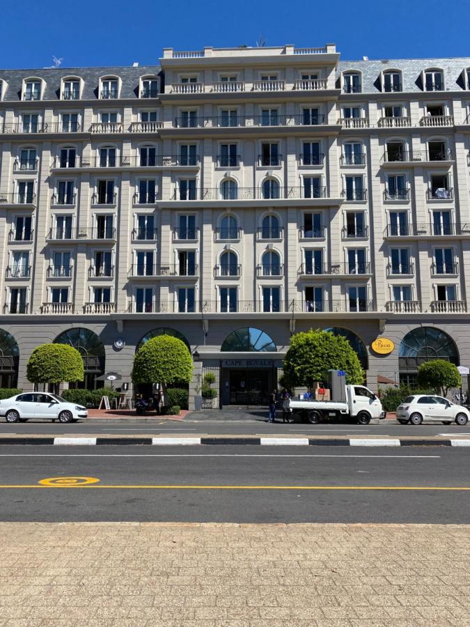 Cape Royale Luxury In Green Point South Africa Apartment Cape Town