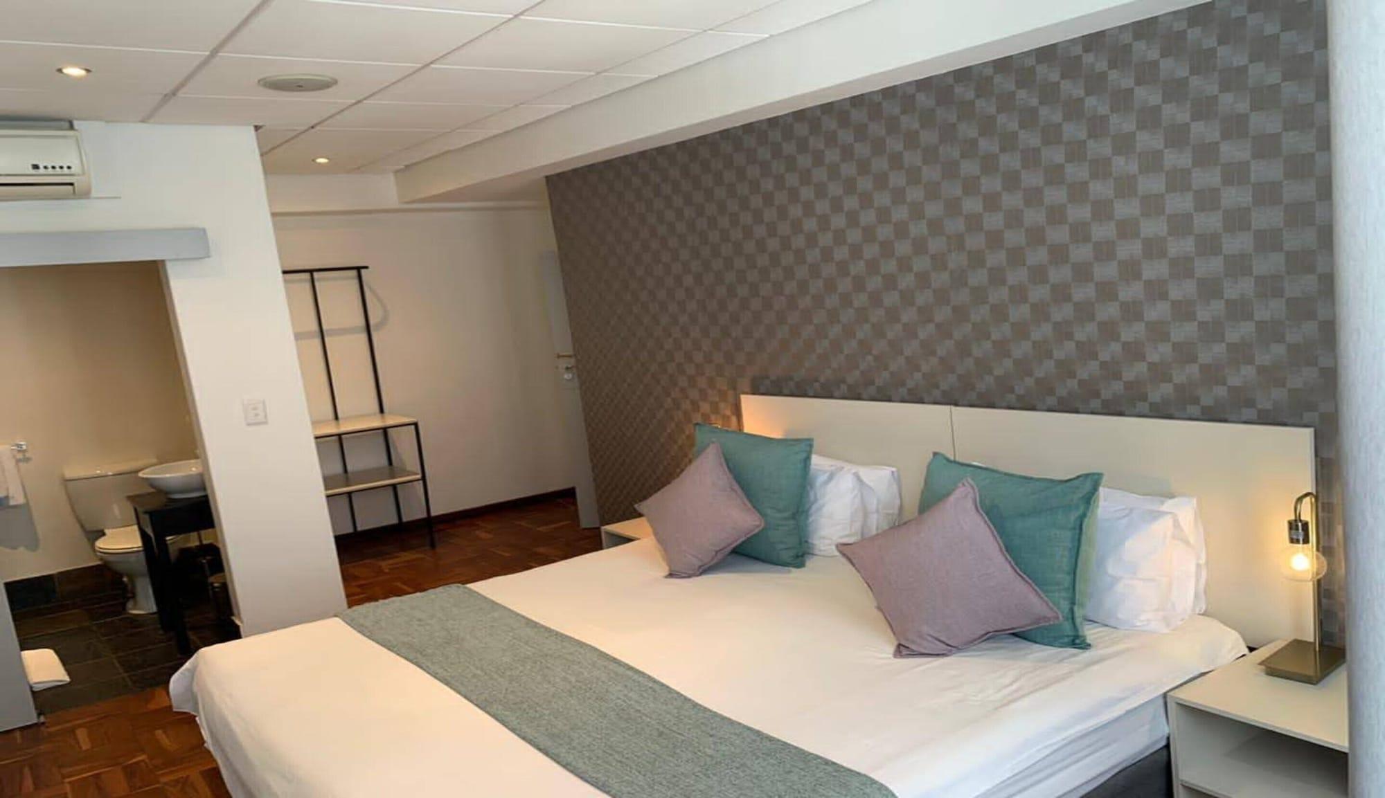 Cape Diamond Boutique Hotel
