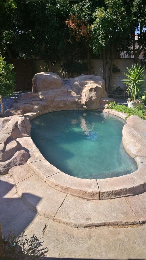 Teas & Seas Self Catering Cape Town
