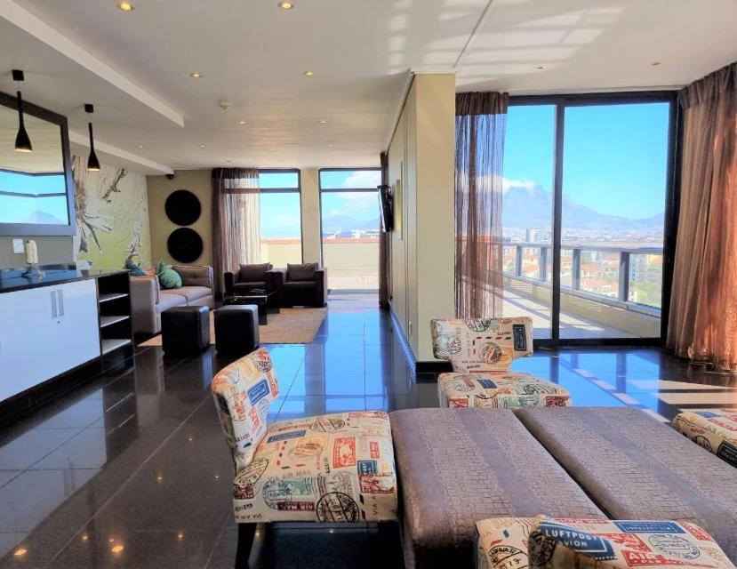 The Manhattan * Cape Town