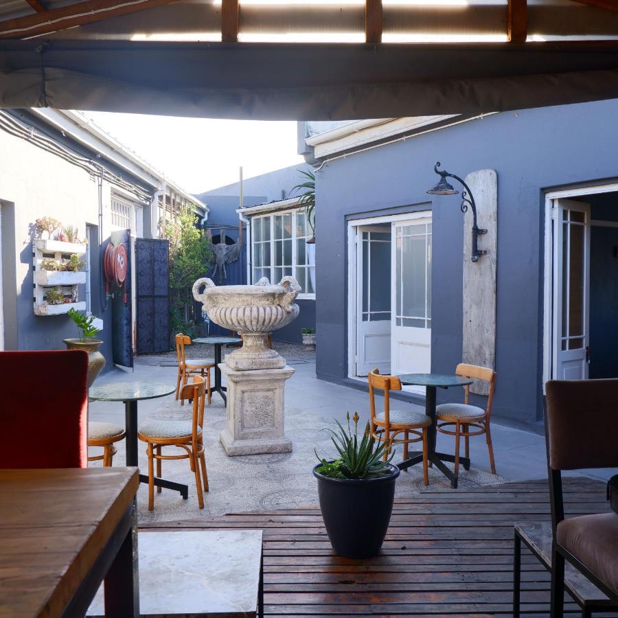 Wish U Were Here Lodge Cape Town