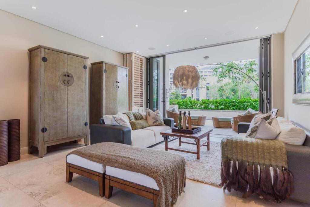 Apartment Outstanding V&a Marina Waterfront Cape Town