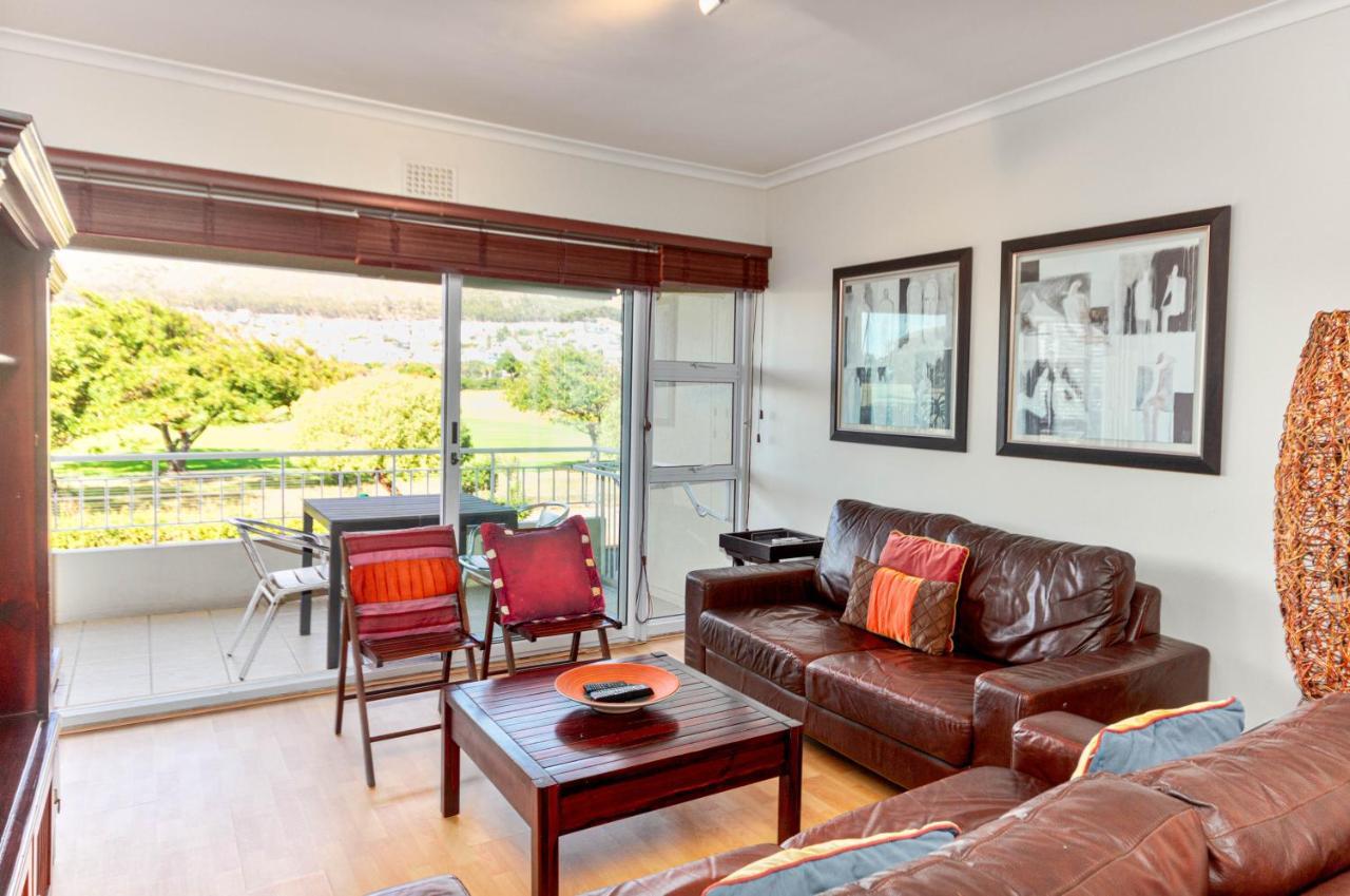Mouille Point 2 Bedroom Cape Town