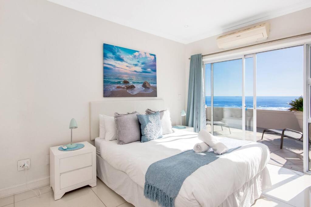 Camps Bay With Impeccable Views! * Cape Town