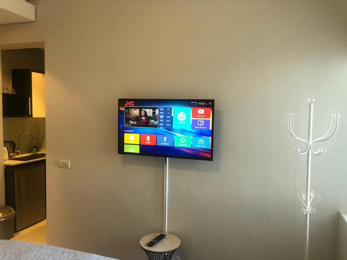 Crystal Towers 702 Luxury Apartment Cape Town