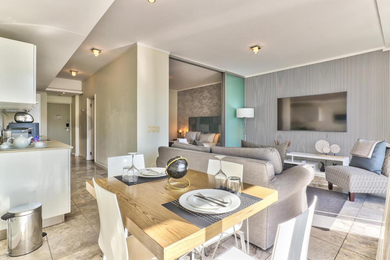 Apartment Harbour Bridge 1 Bedroom In Waterfront Precinct Cape Town