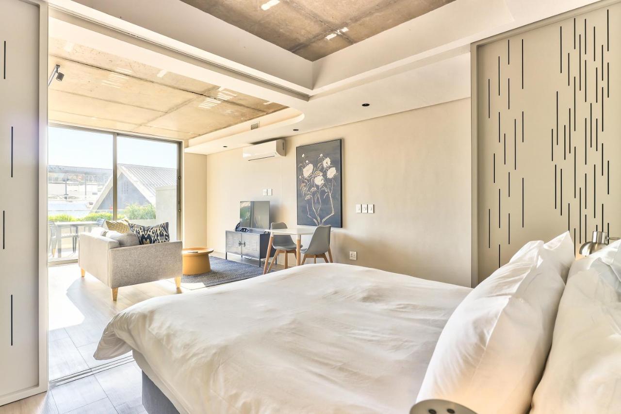 With Balcony And Views Apartment Cape Town