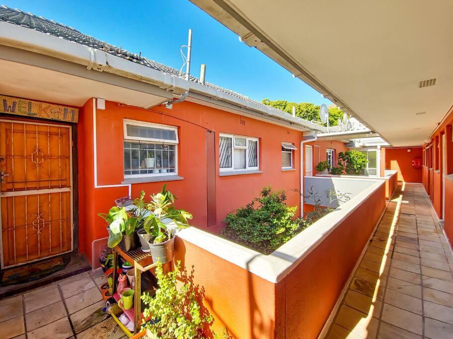 Secure, Close To Beaches, Promenade & Free Wi-fi! * Cidade Do Cabo