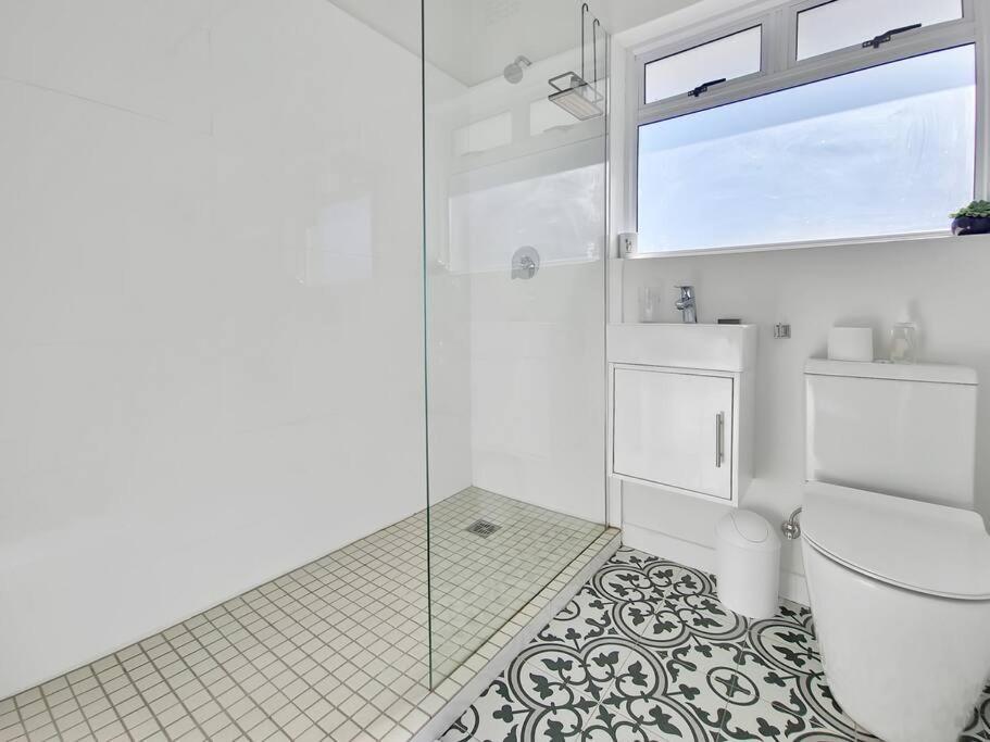 Secure, Close To Beaches, Promenade & Free Wi-fi! * Cidade Do Cabo
