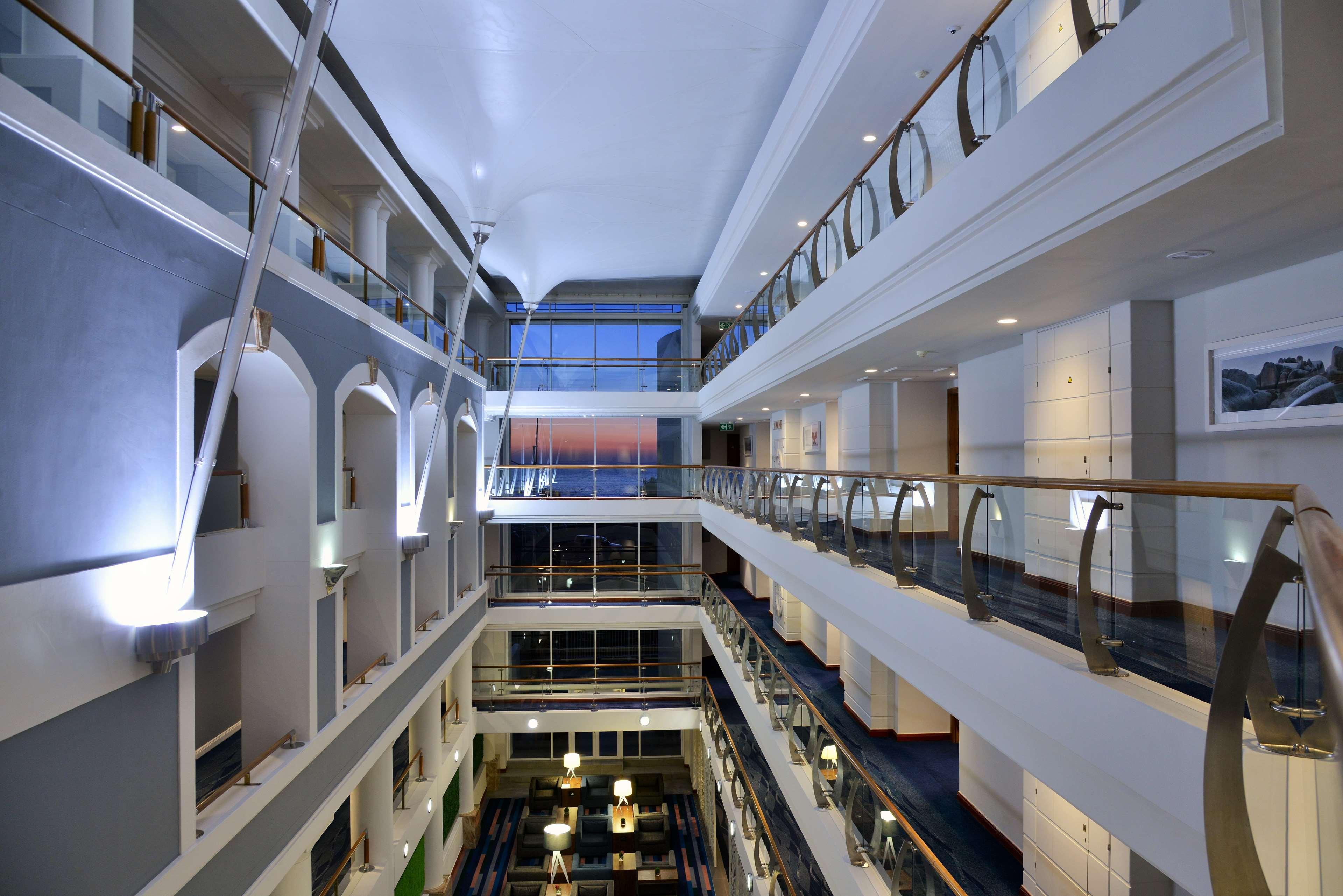 Radisson Collection Hotel, Waterfront 5* Cape Town