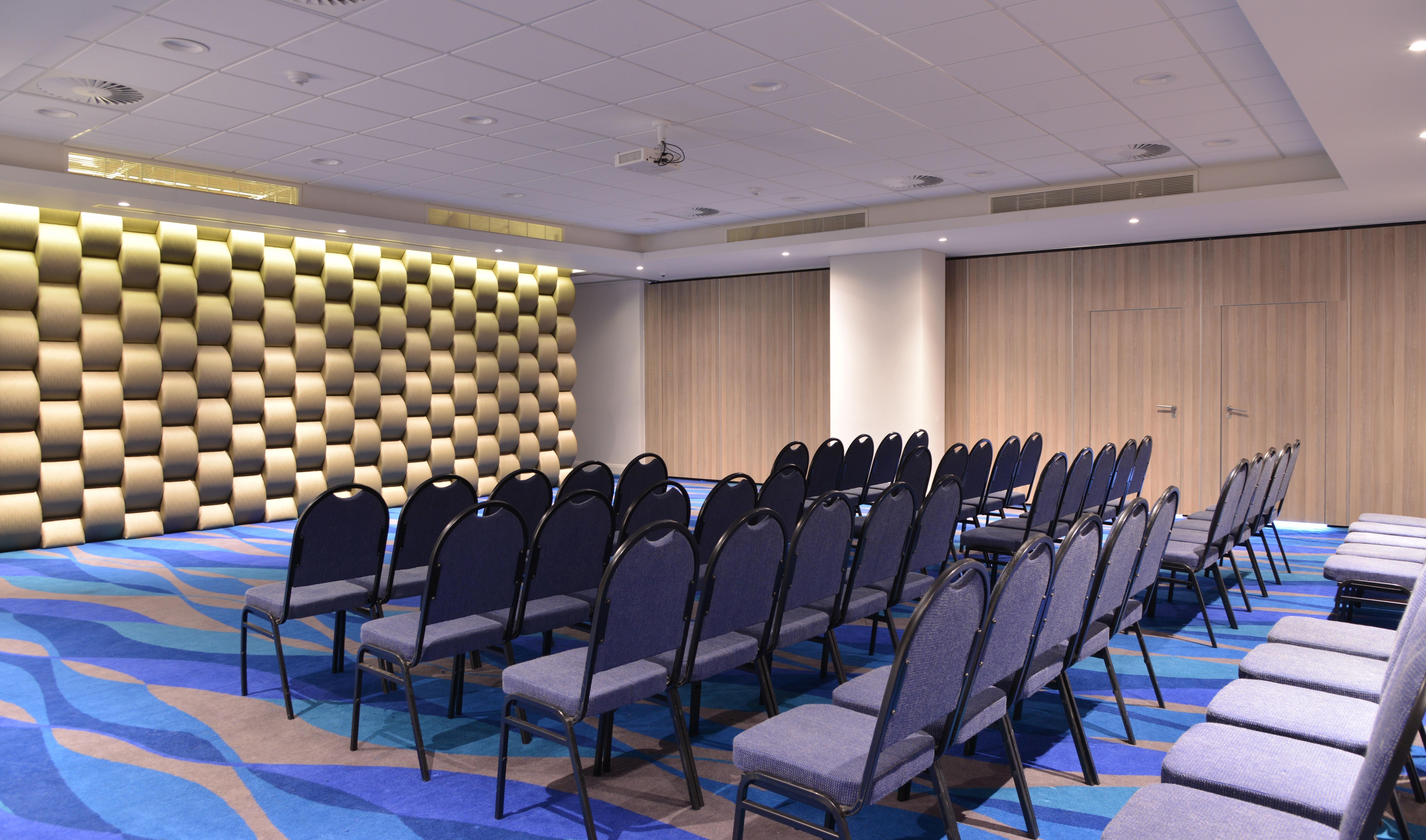 Radisson Collection Hotel, Waterfront Cape Town