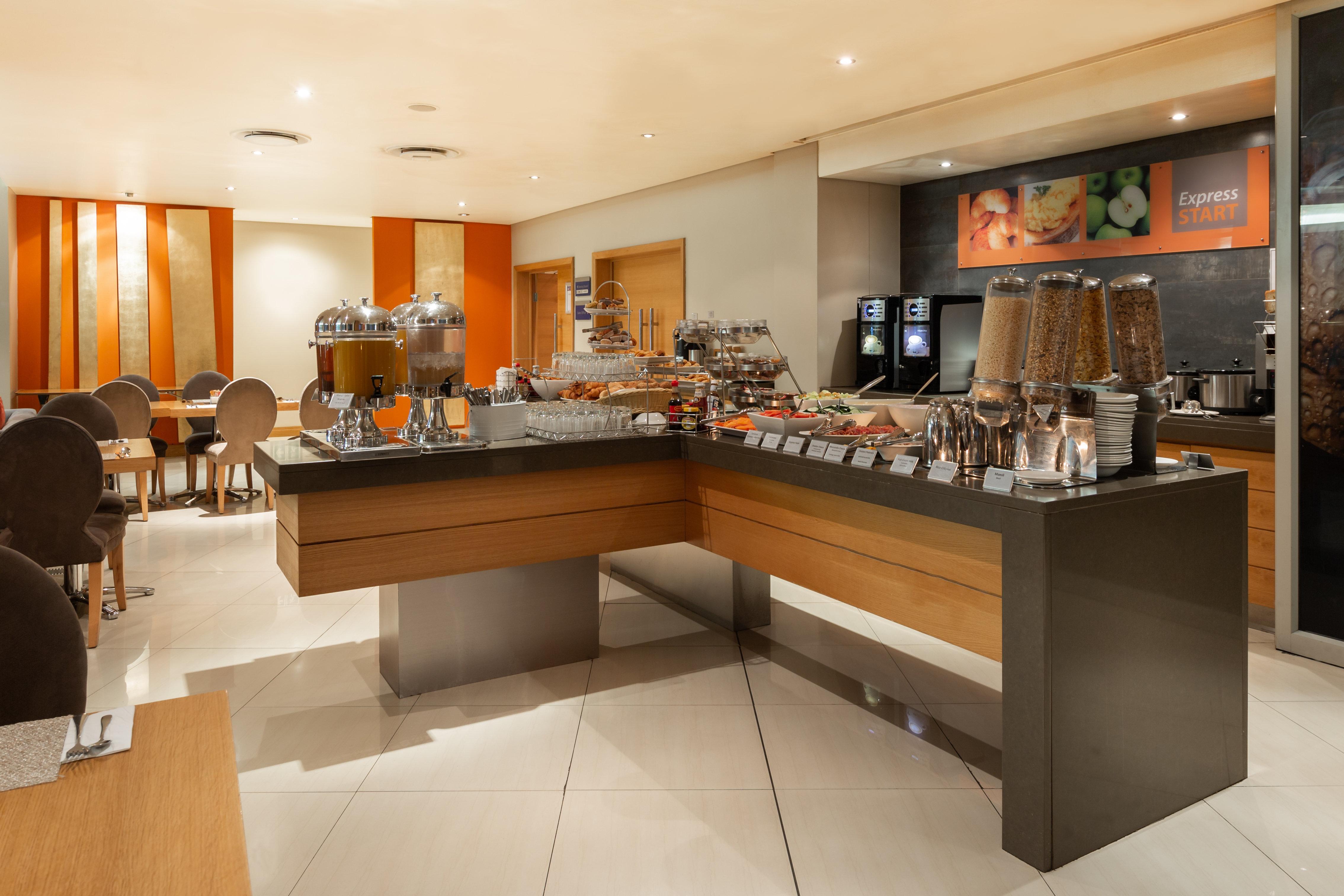 Express Centre By Ihg 3* Cidade Do Cabo