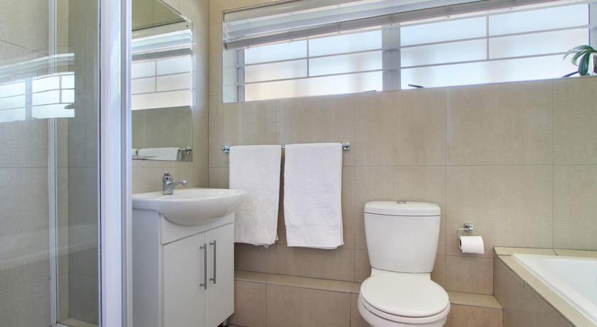 Kloof Street Apartment *