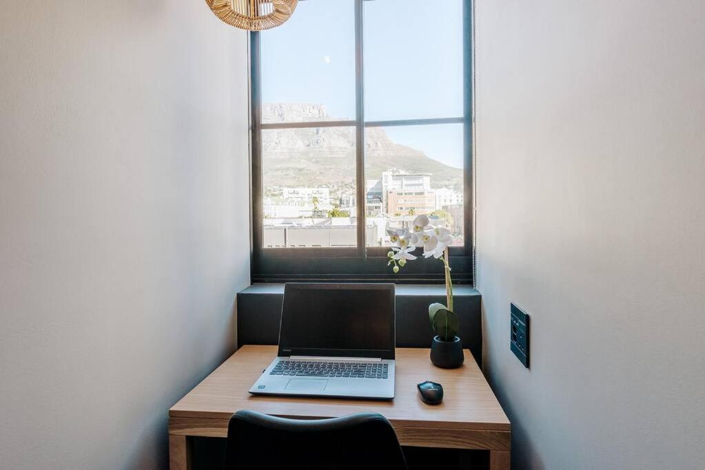 Luxury Urban Living In The East At The Harri Apartment Cape Town