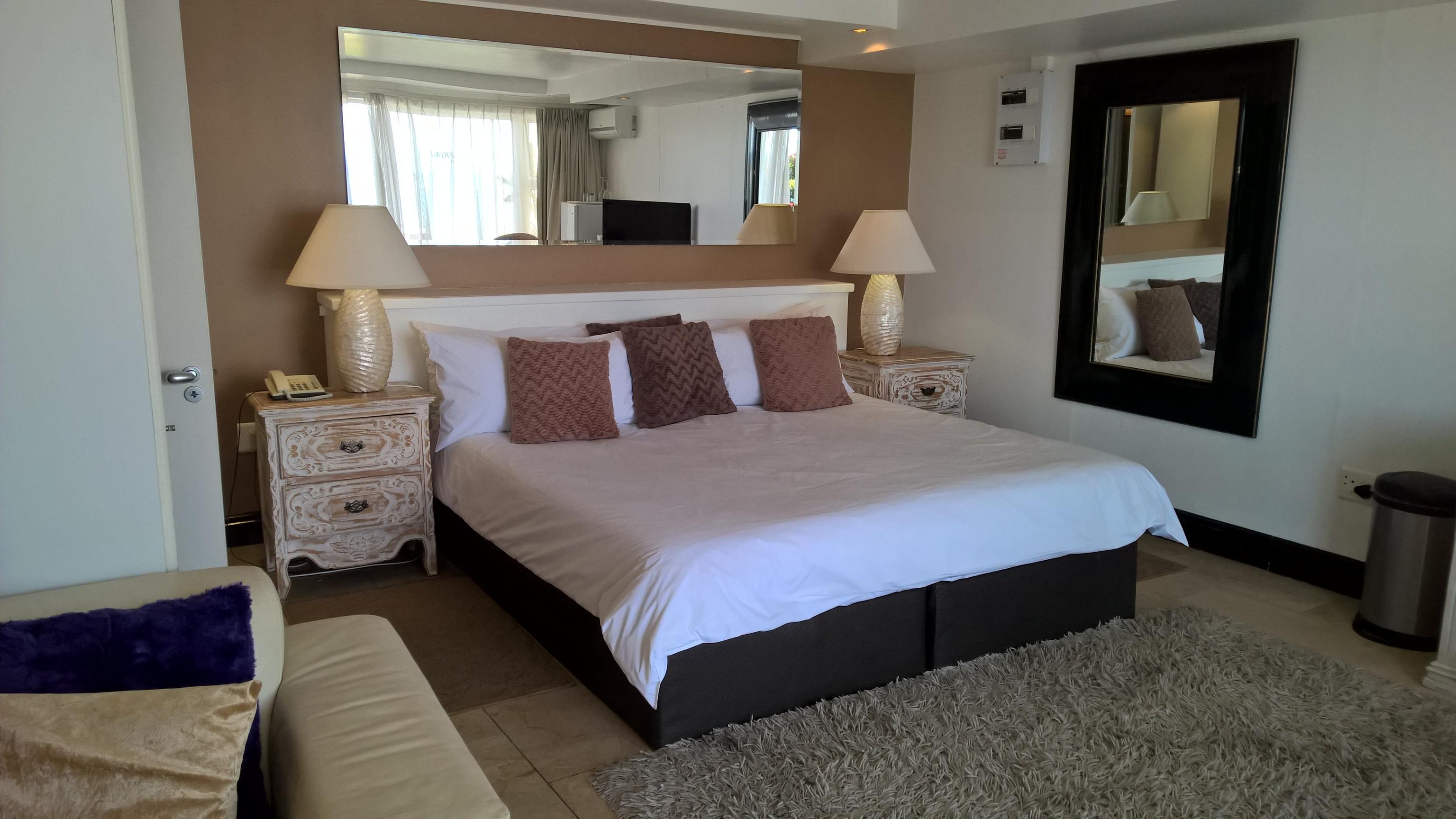 Sea Castle Camps Bay Hotel
