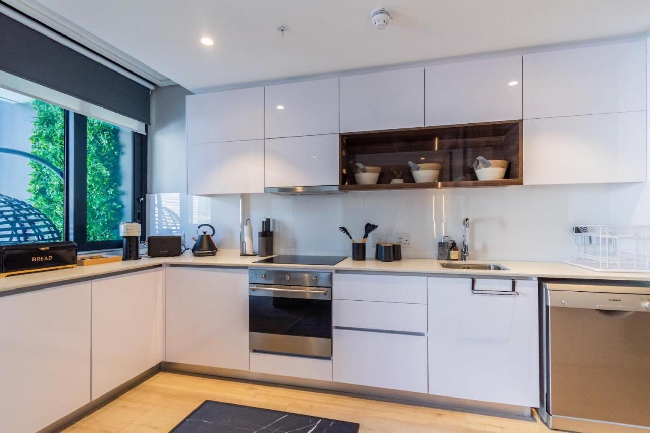 Apartment Luxury At 16 On Bree Cape Town