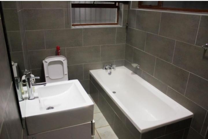 Limbila House Apartment