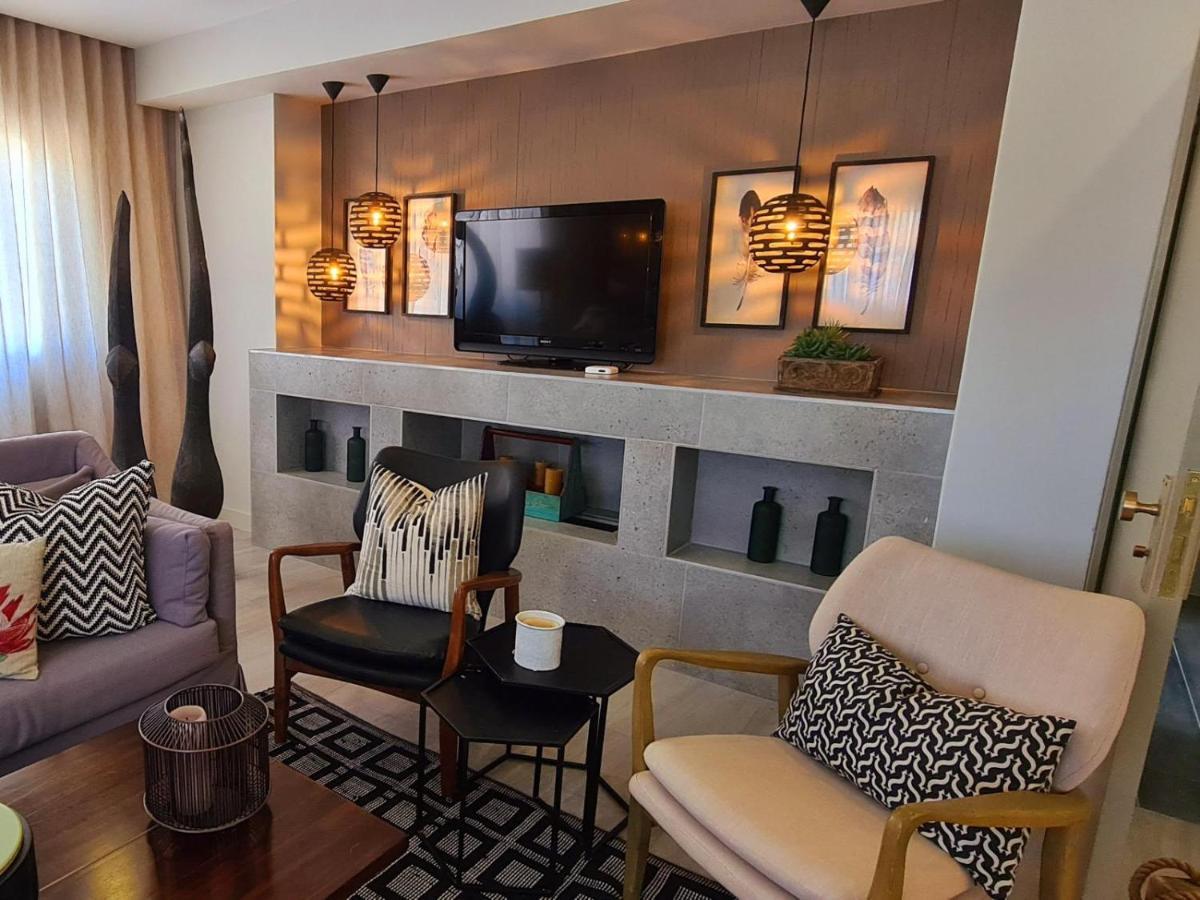 Apartment Thyme Spent Bloubergstrand Cape Town