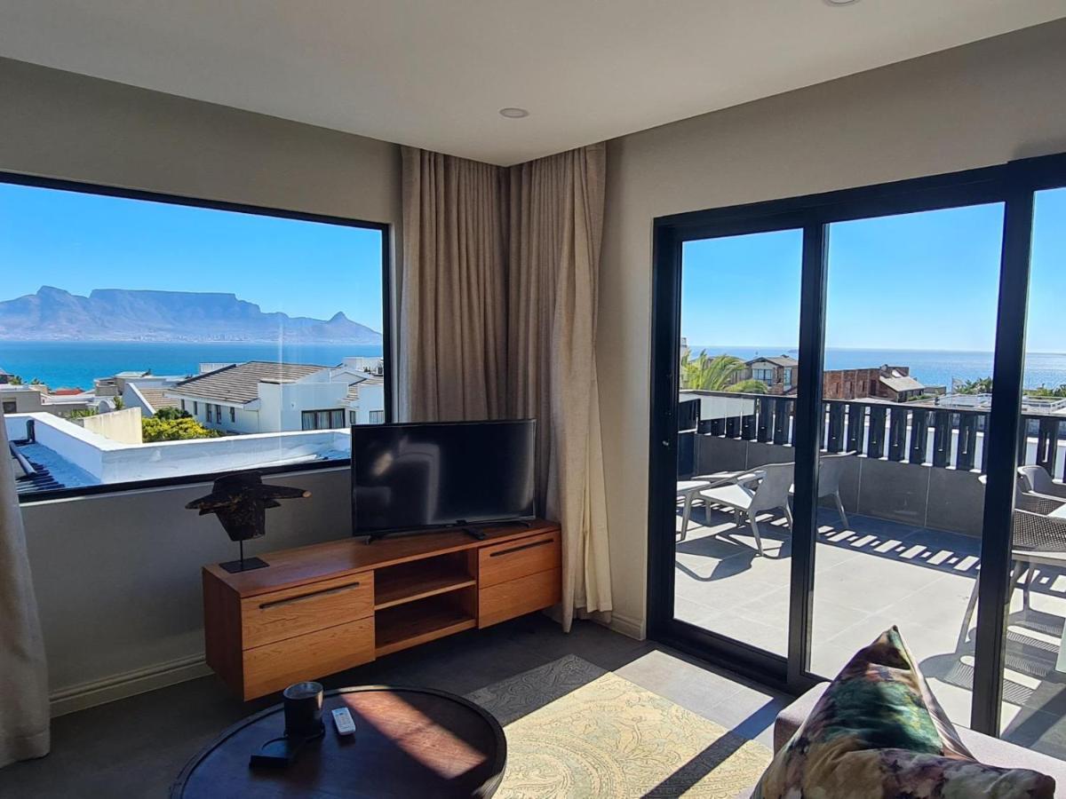 Thyme Spent Bloubergstrand * Cape Town