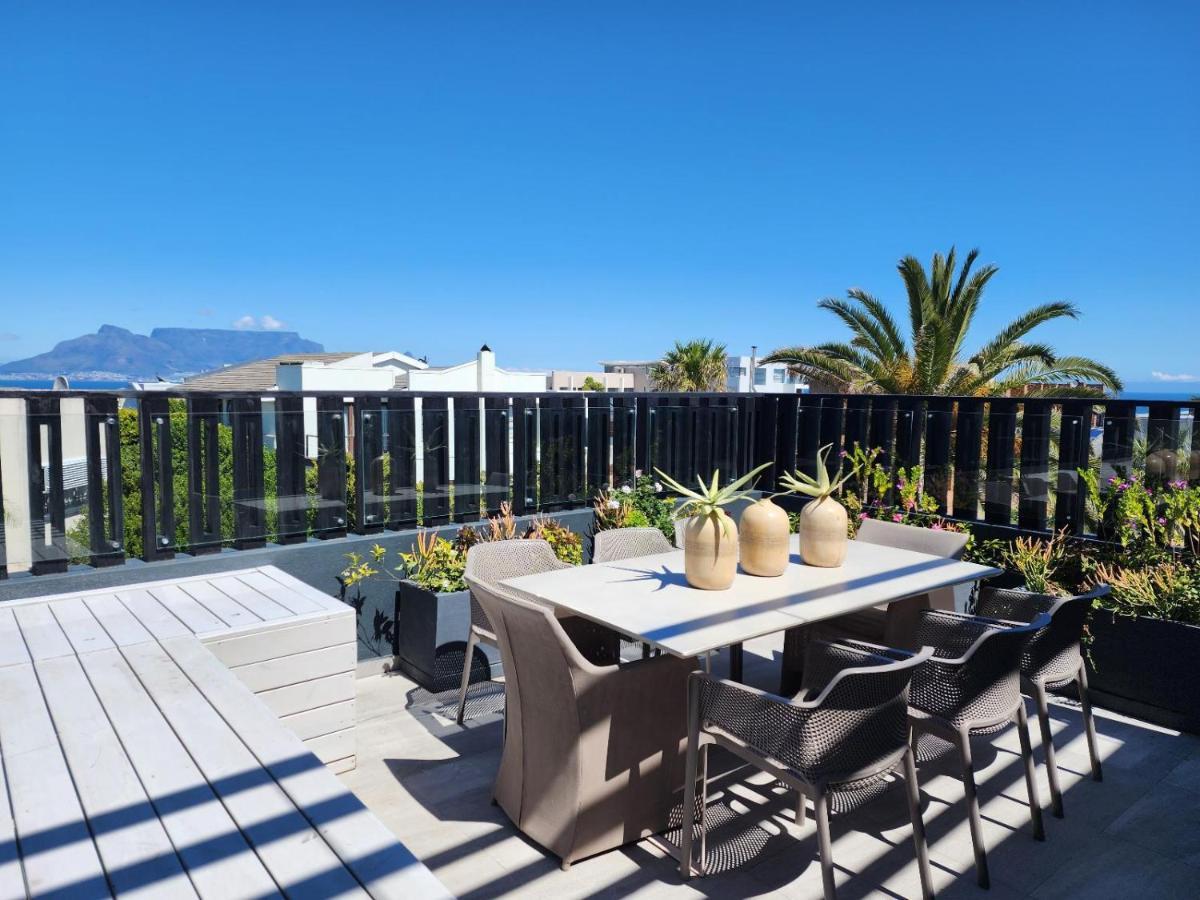 Thyme Spent Bloubergstrand Apartment *