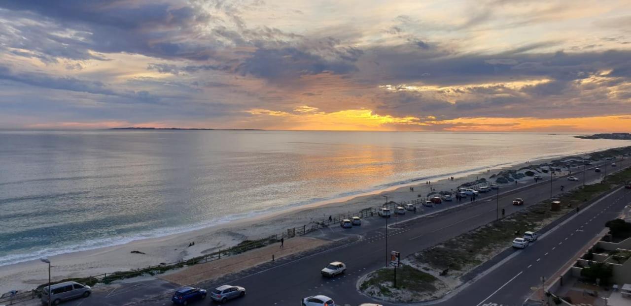 Blouberg Beachfront Cape Town