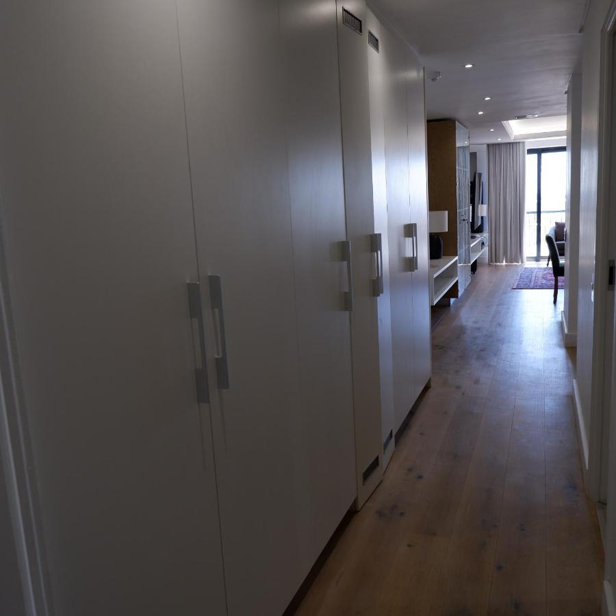 Apartment 1 On Building Cape Town