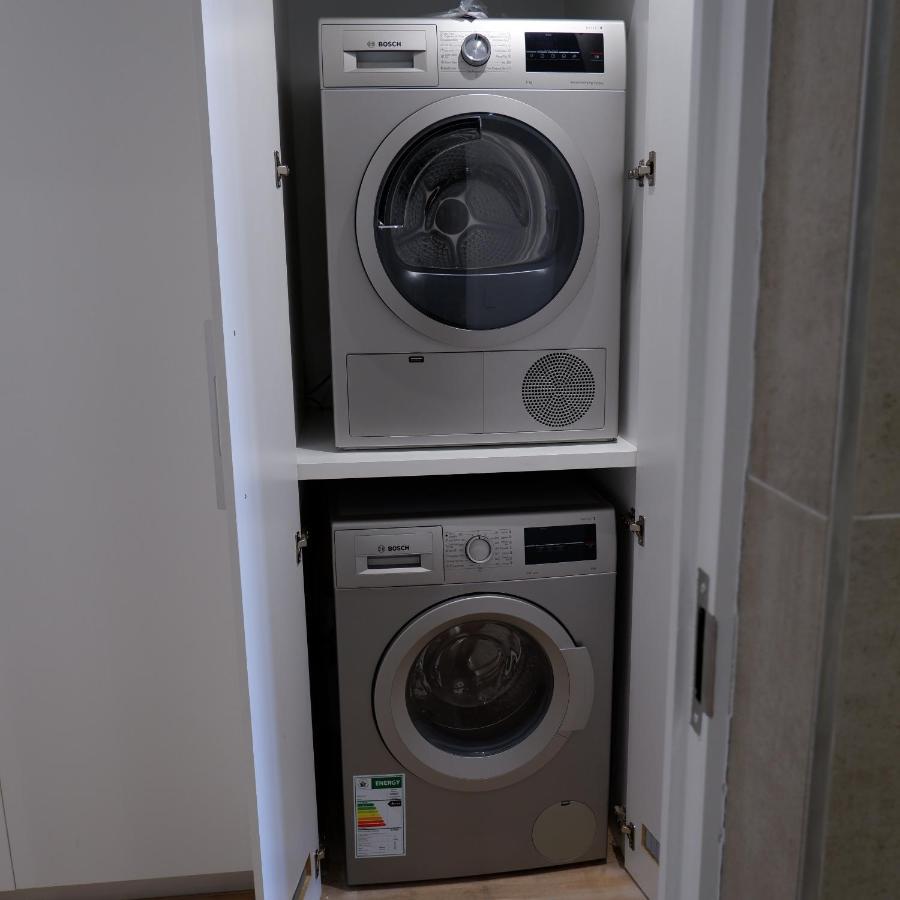 1 On Building Apartment