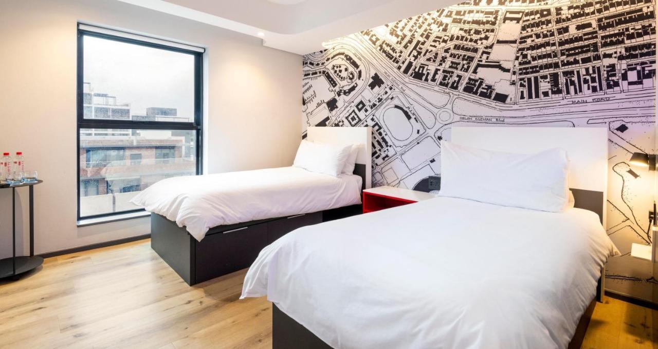Hotel Anew Point Cape Town