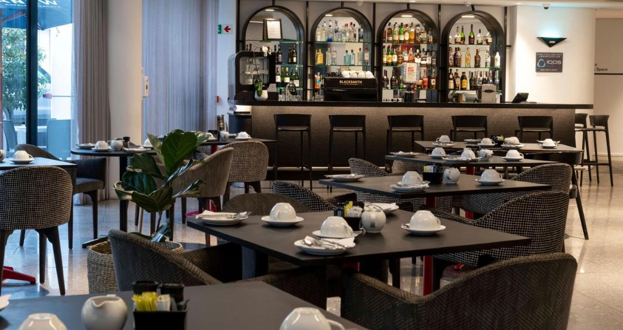 Anew Point Hotel