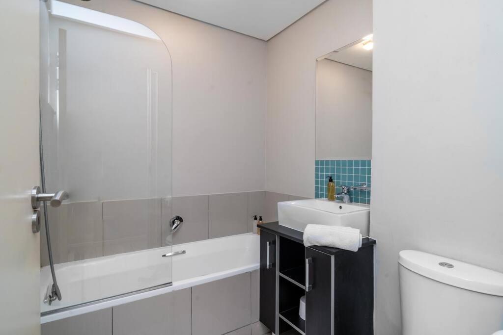 Apartamento 2 Bedroom - Nightlife Explorer Cidade Do Cabo