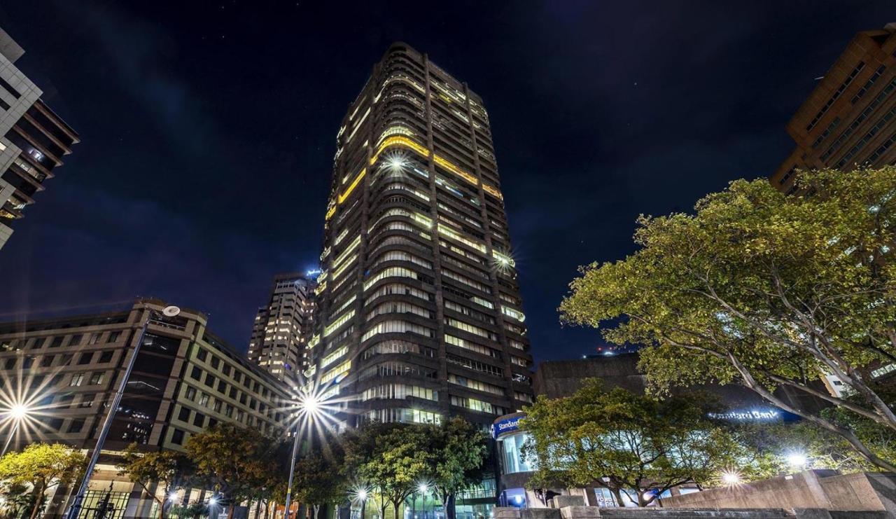 One Thibault Square - Self Catering - Loadshedding Free! Apartment Cape Town