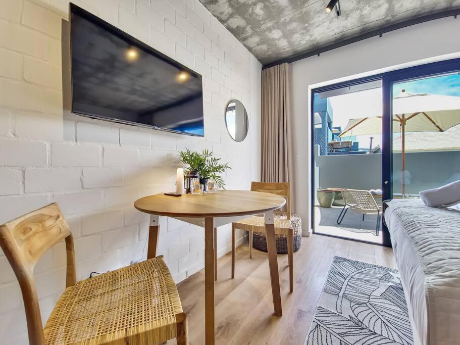 Sunny, Bright,modern Heart Of Lions Head Slopes Apartment *
