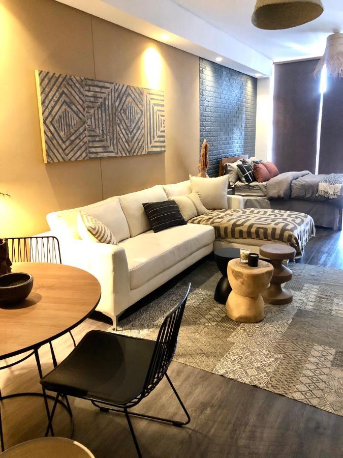 Apartment Urban Pad With Cape View