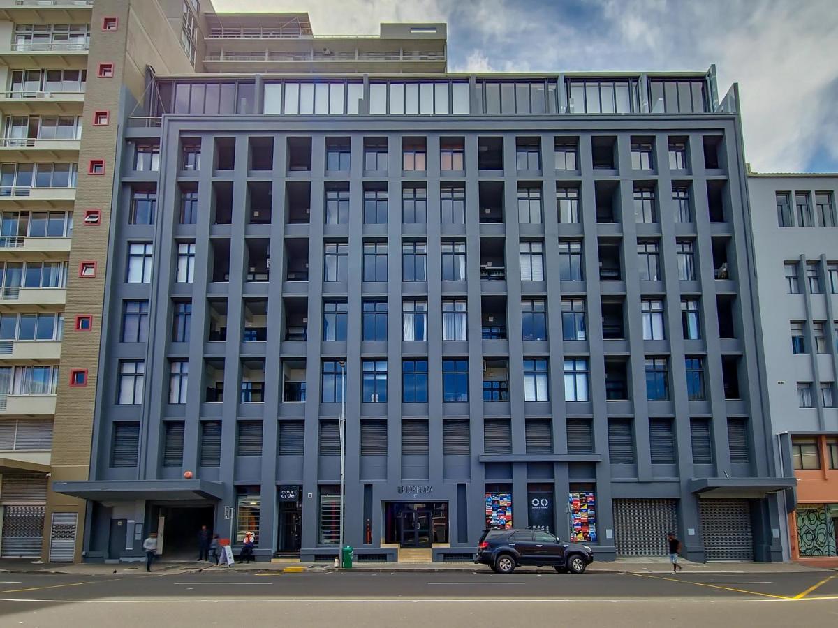 Central, Views, Fast Wi-fi, Reduced Rates, Parking * Cape Town