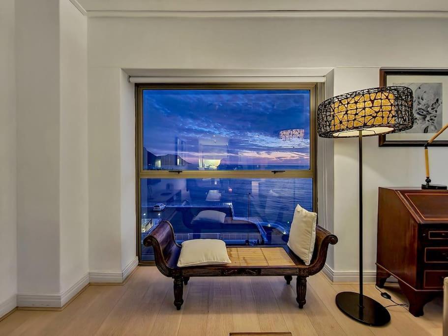 Cozy And Stylish With Exceptional Views! * Cape Town