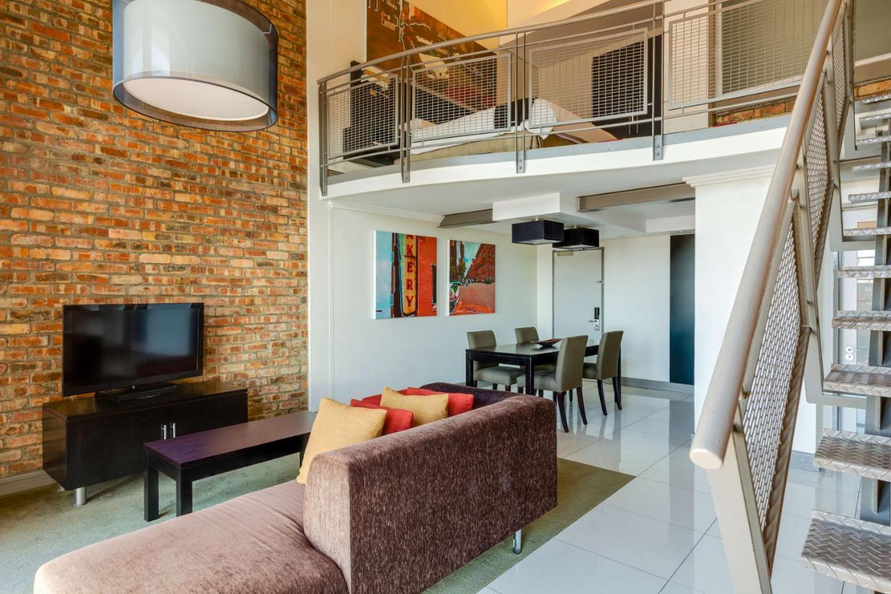 Garden Court Victoria Junction 4*