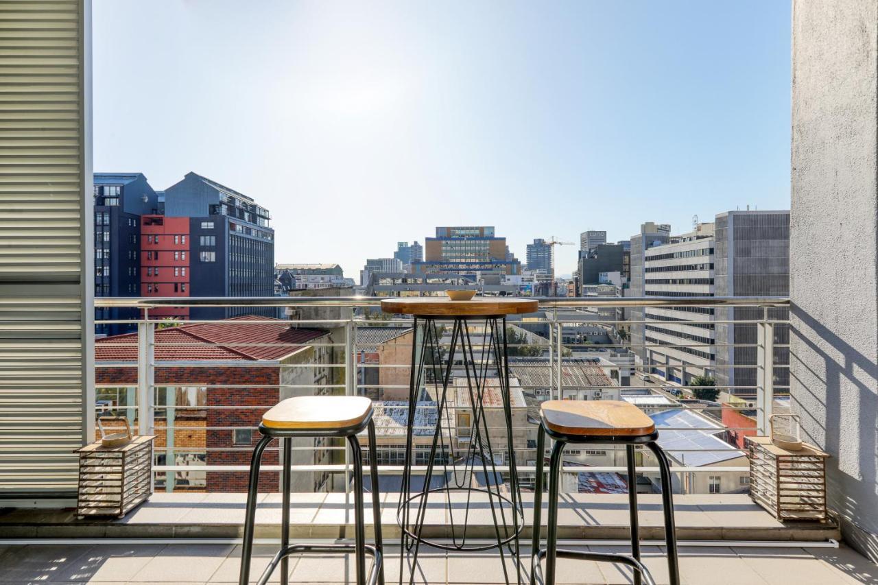 View 1 Bedroom In Cbd Apartment