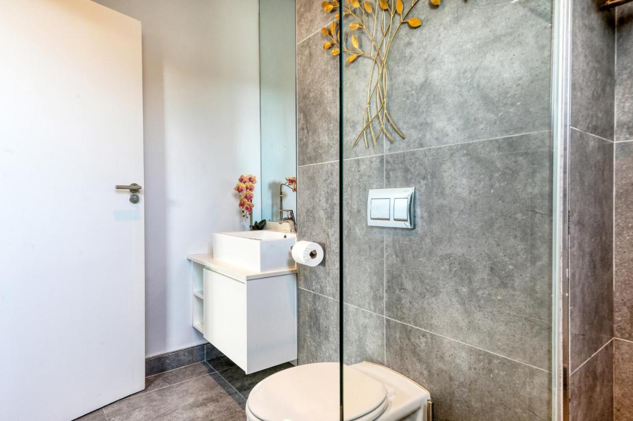 View 1 Bedroom In Cbd Cape Town