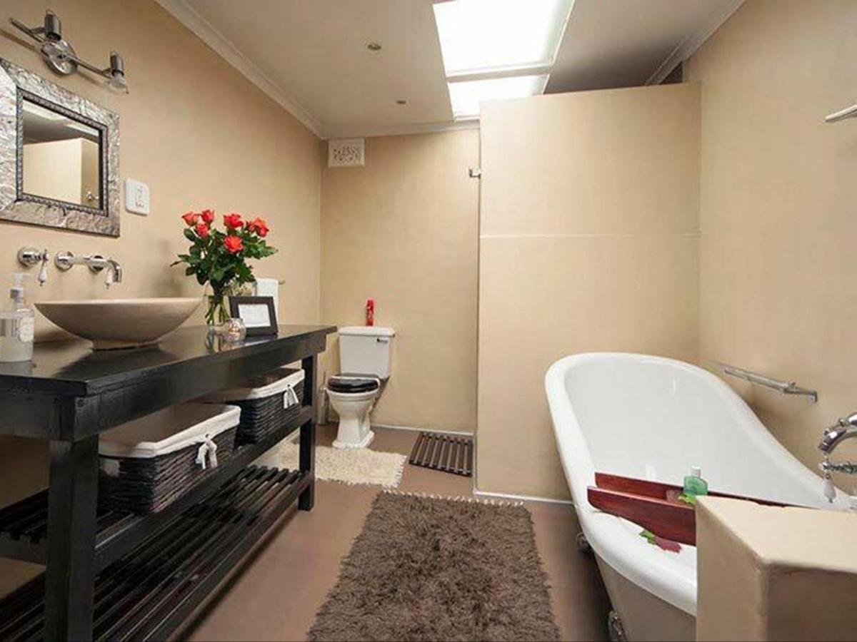 Harfield Guest Bed & Breakfast 3*
