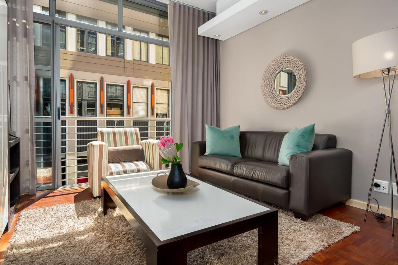 Mandela Rhodes Place W303