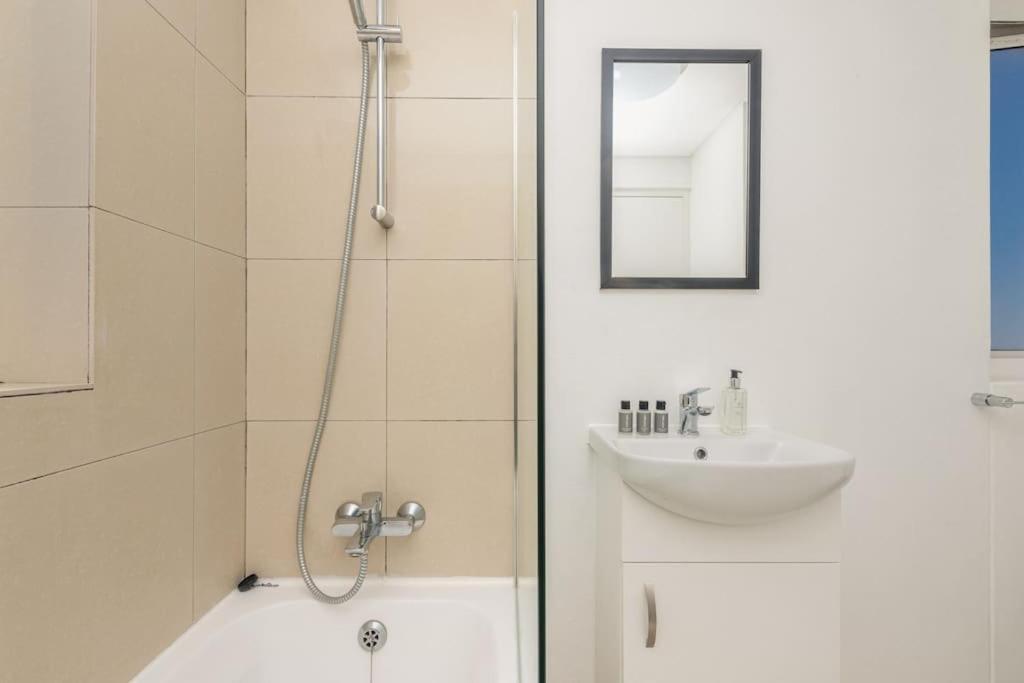 Horizon Bay 1505