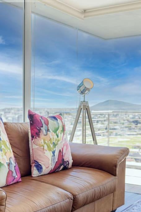 Horizon Bay 1505 Apartment *