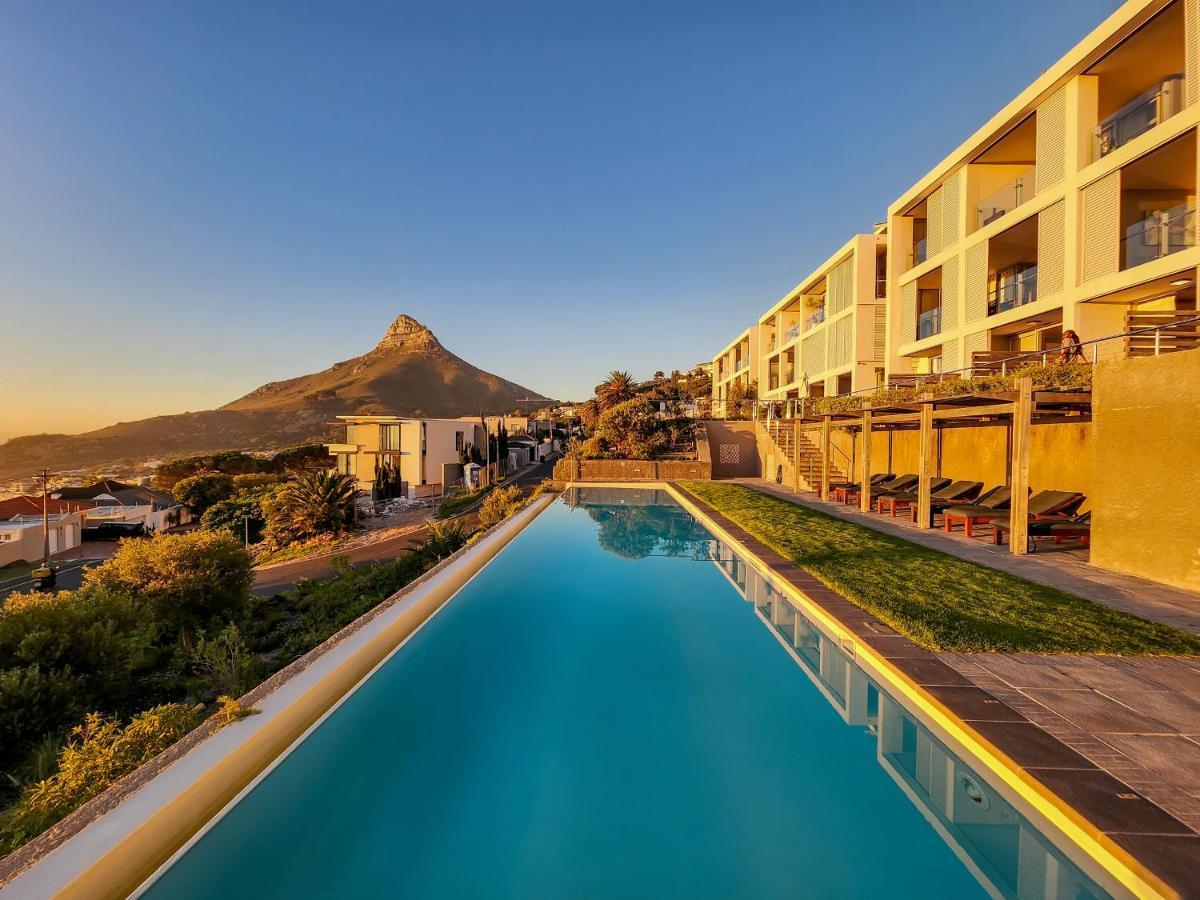The Crystal With Incredible Views And 2 Spacious Patios Pool Cape Town