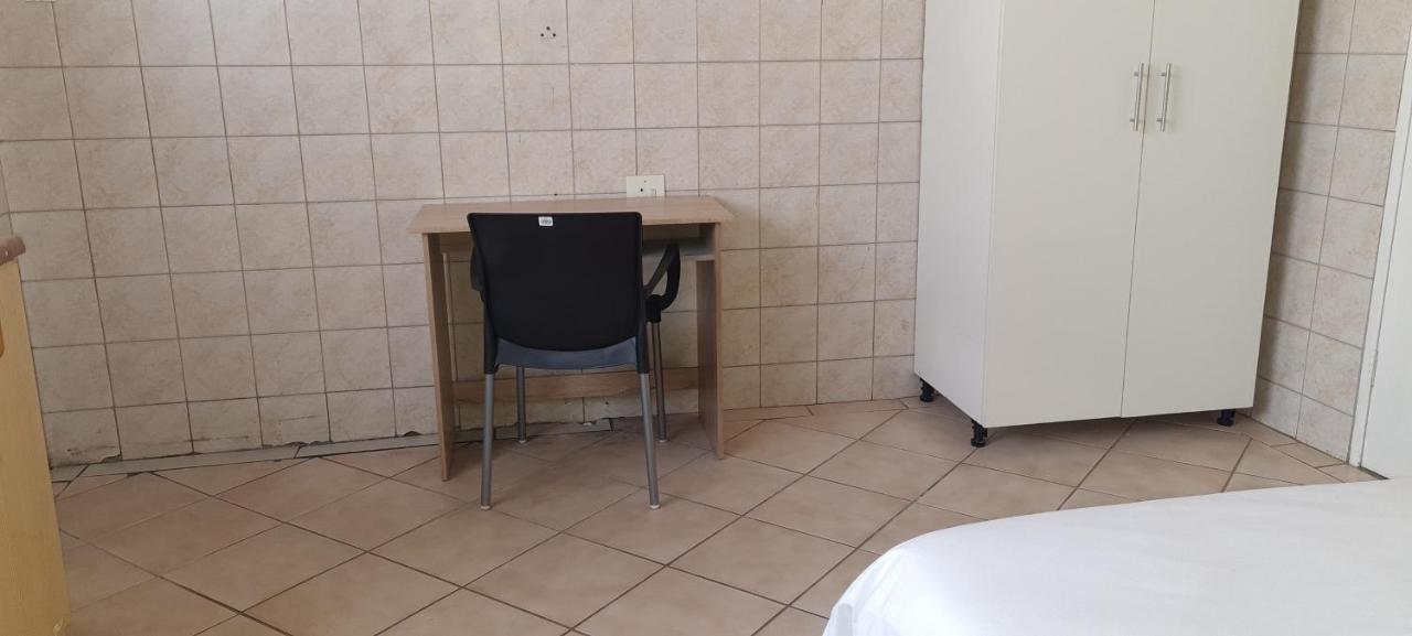 Guest house Ojong's Court Kraaifontein Cape Town