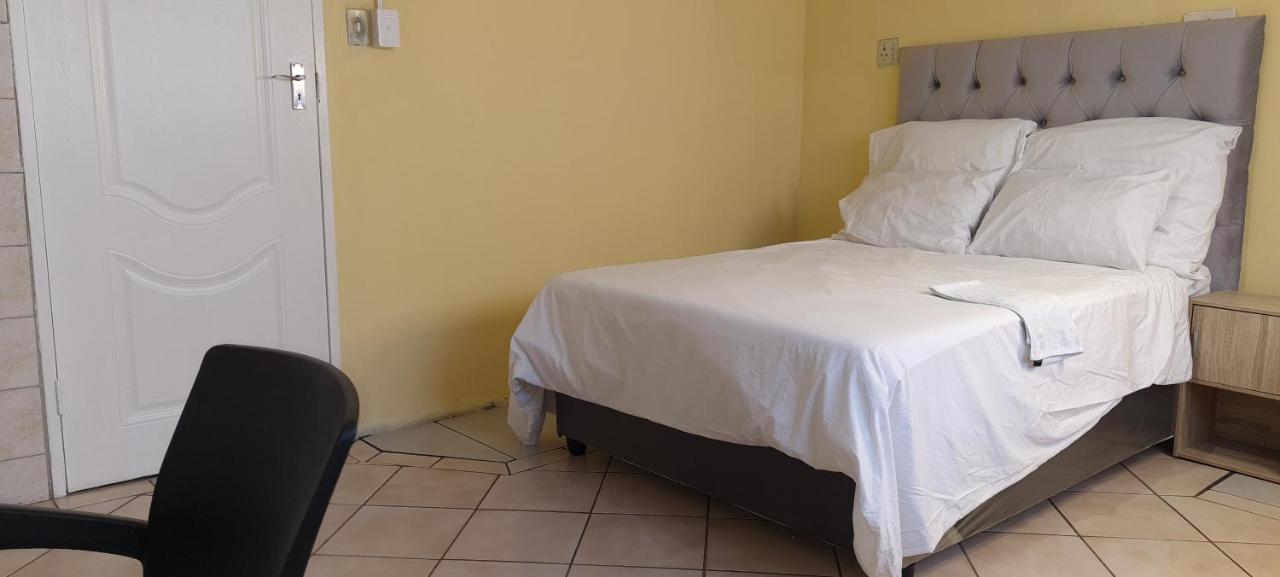 Ojong's Court Kraaifontein * Cape Town