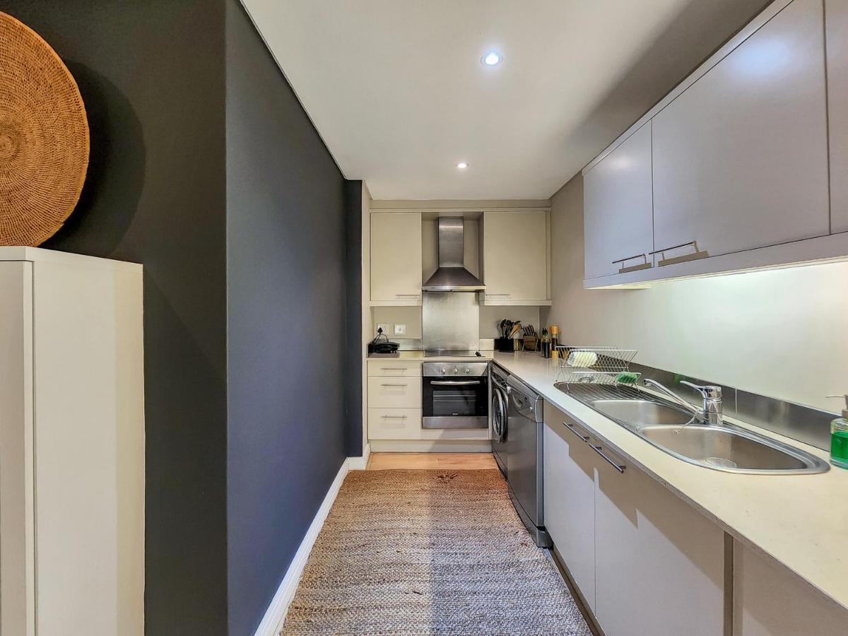 Cozy And Stylish With Exceptional Views! * Cape Town