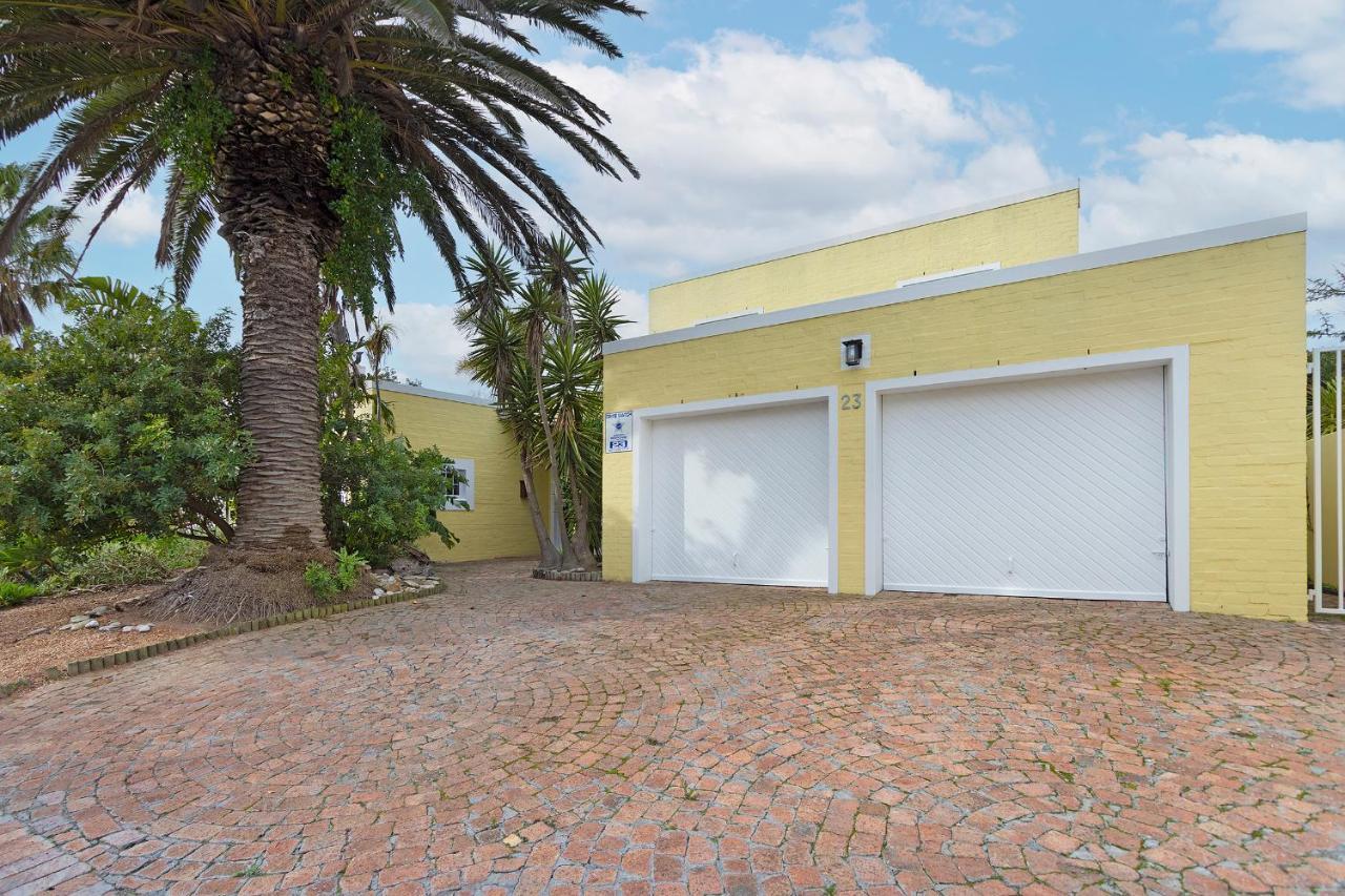 Sunset Yellow Villa Cape Town