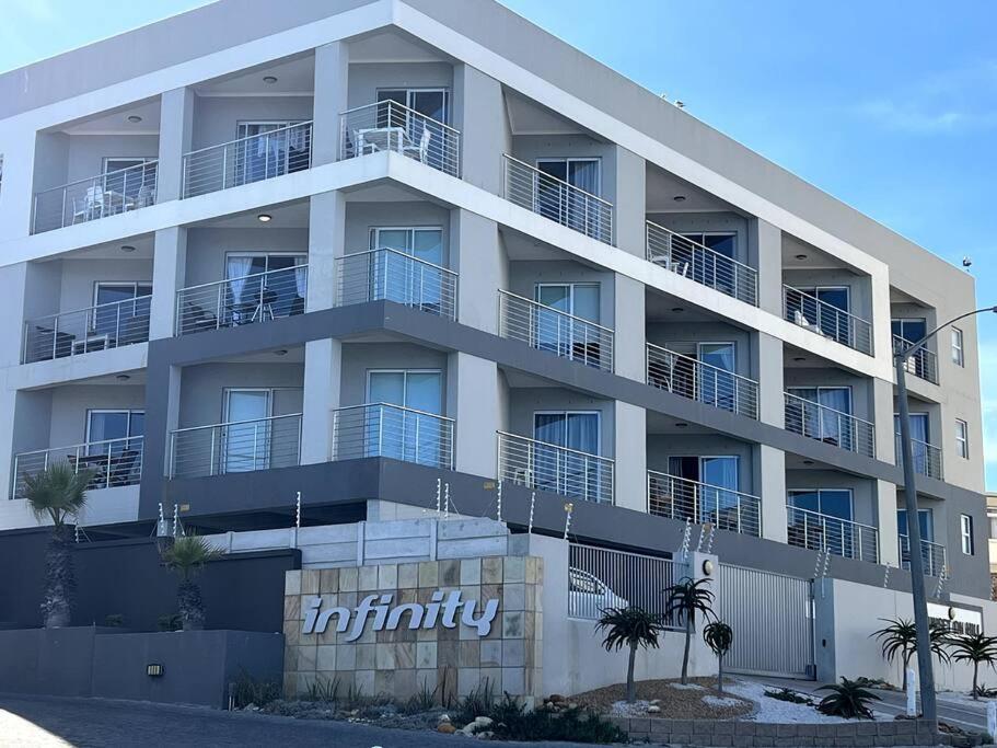 Apartment The Atlantic Blue Blouberg Beachfront Loadshedding Friendly!